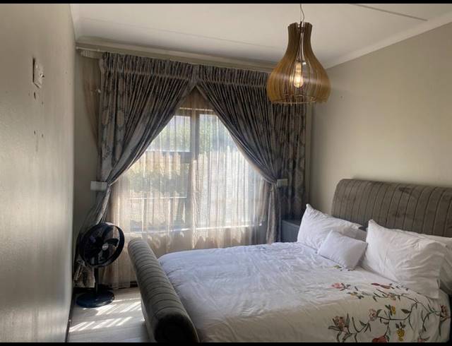 2 BEDROOM PROPERTY TO RENT IN DAINFERN